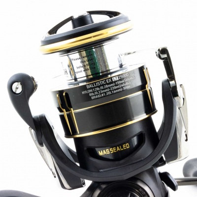 Катушка Daiwa 20 Ballistic EX LT 2500D